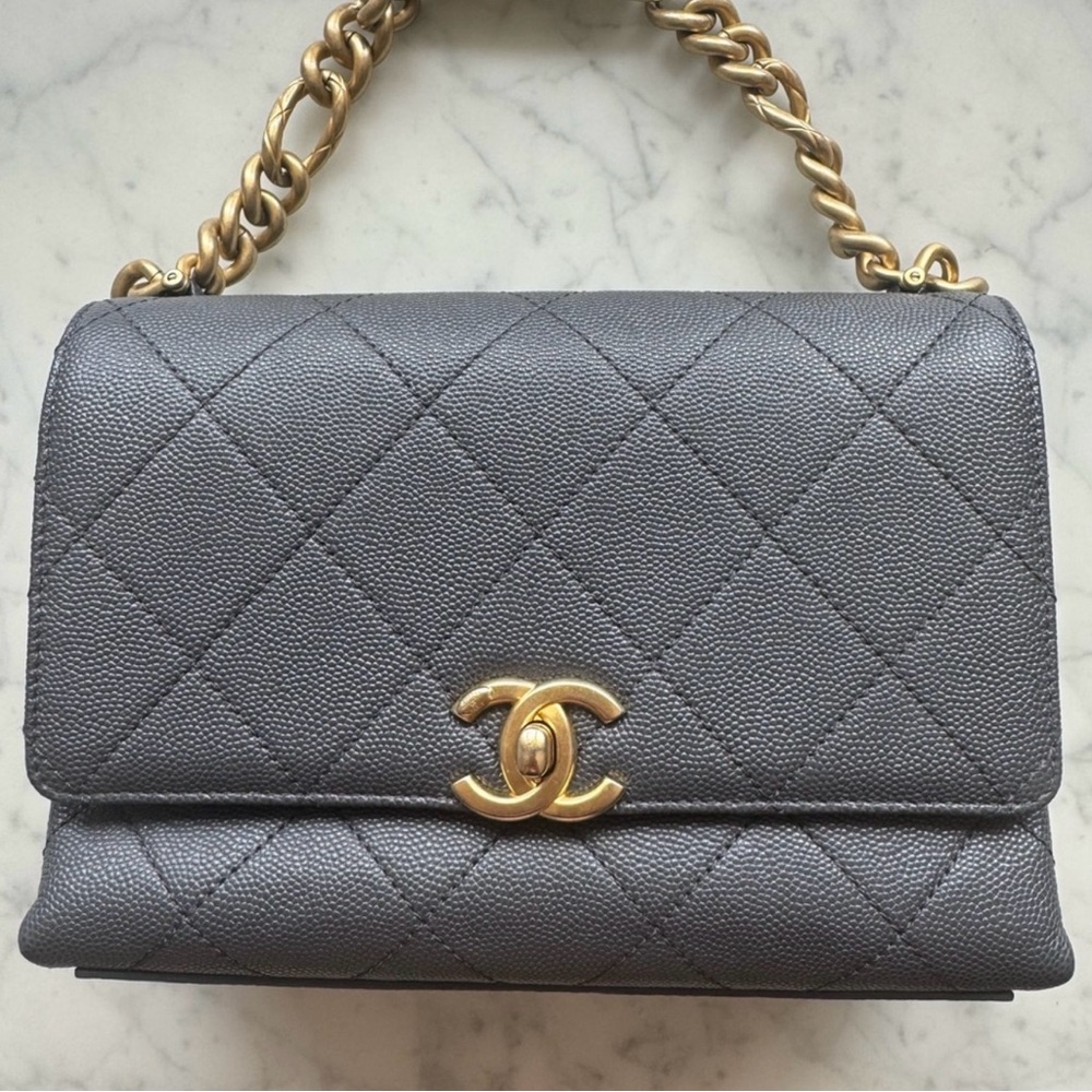 CHANEL Shoulder Bag Leather Grained Calfskin Gray with Gold Chain